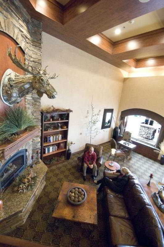 Holiday Inn Express Hotel & Suites Kalispell By Ihg Beltér fotó